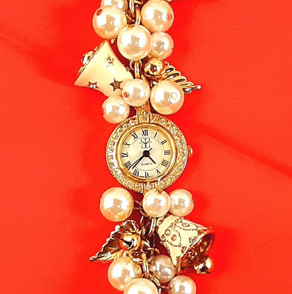 Pendent Watch - Picture 2 of 5